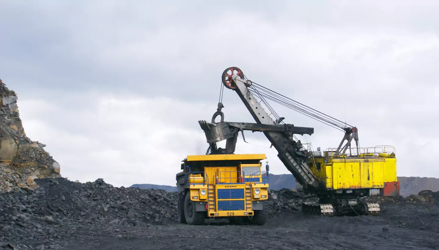 Rental of equipment with maintenance